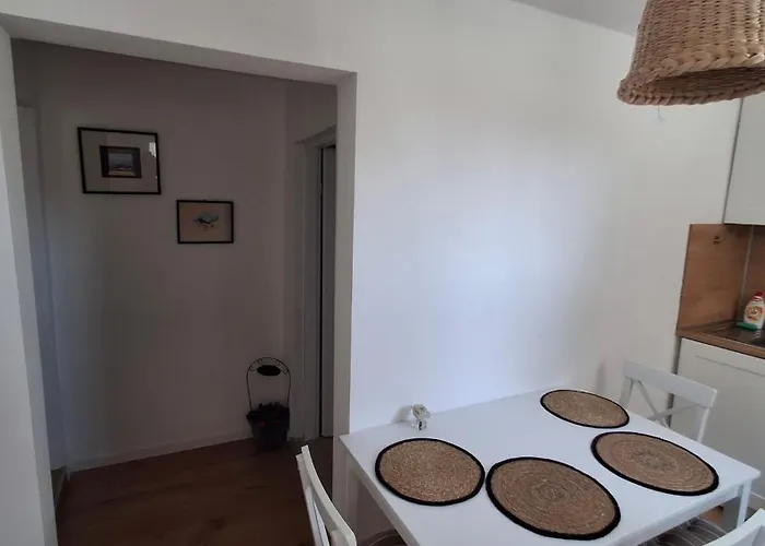 Laura 2 Apartment Razanac